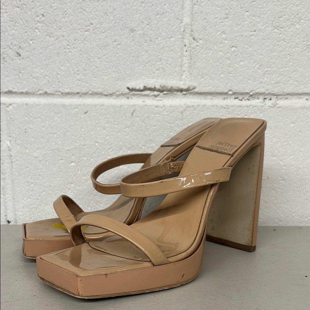 Jeffrey Campbell sz6.5 tan open toed square toe nude patent hustler high heels